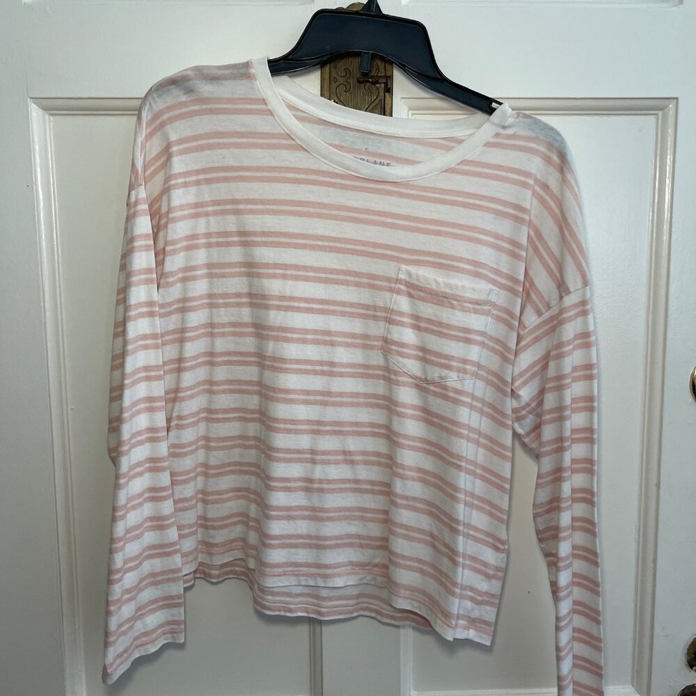 Everlane The Box-Cut Long-Sleeve Tee in Essential Cotton, Stripe Pink/White.